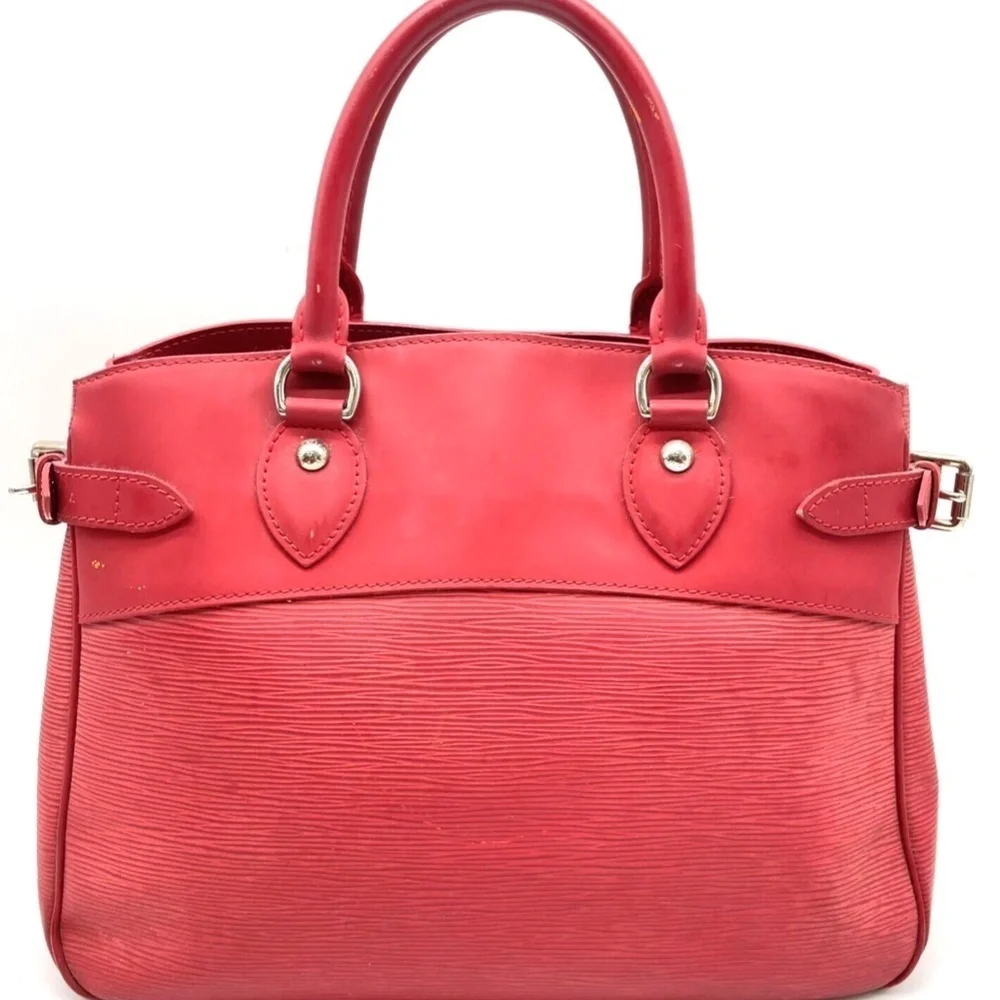 Louis Vuitton Epi Red Passy PM Hand Bag